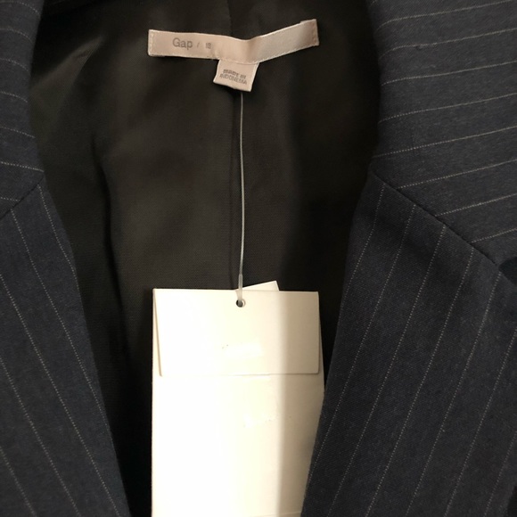 Gap Navy & White Pinstripe Blazer w/ red dot cuff - Picture 3 of 10